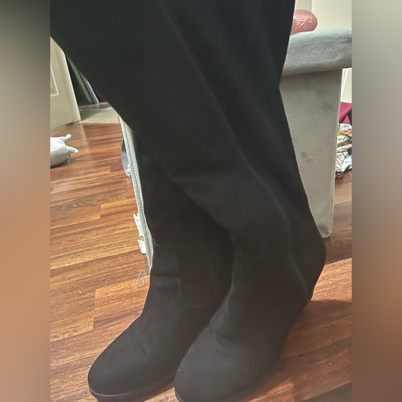 Black Wedged Boots - Picture 3 of 3
